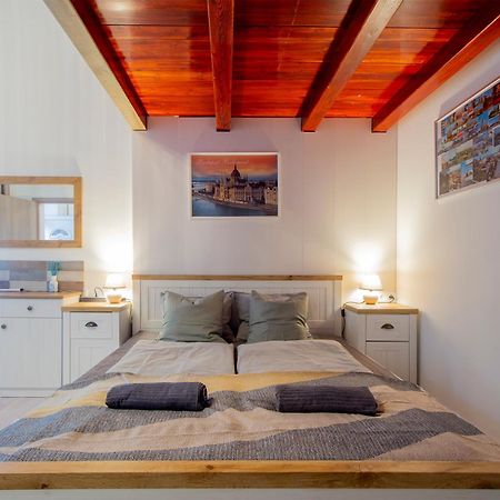 Dob Apartment With Ac Budapest Exterior photo